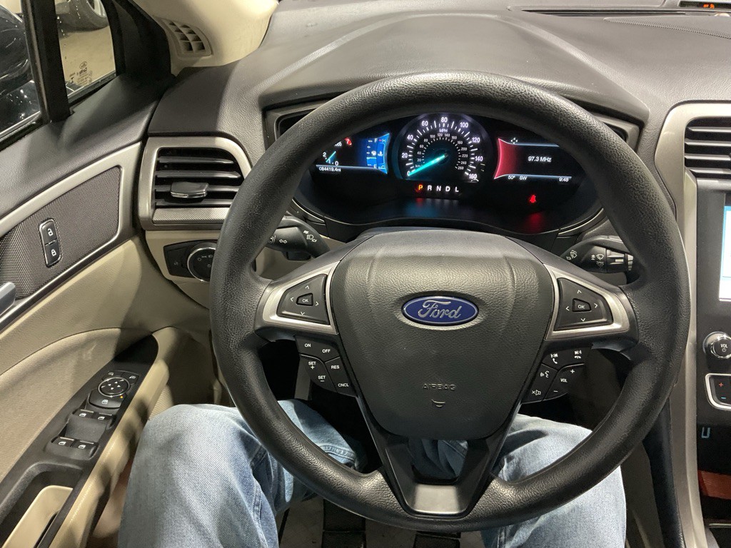 2018 Ford Fusion Image 9