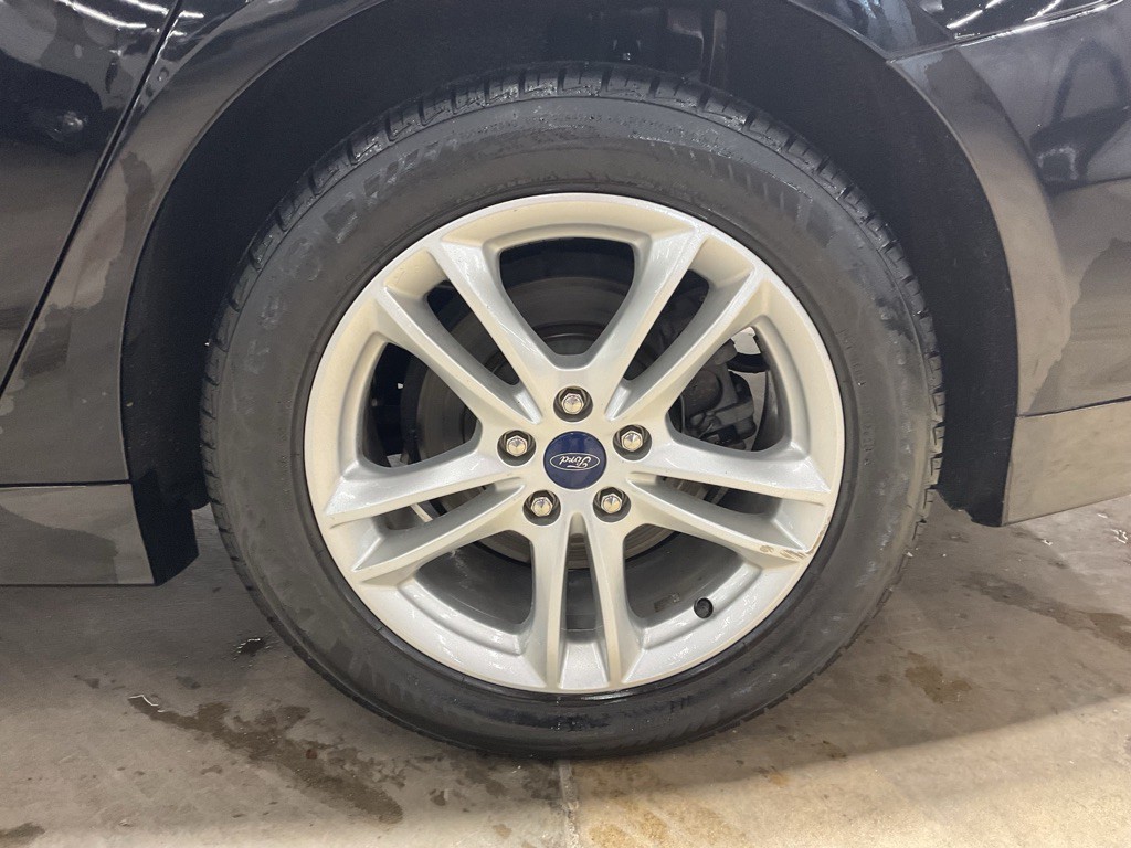 2018 Ford Fusion Image 11