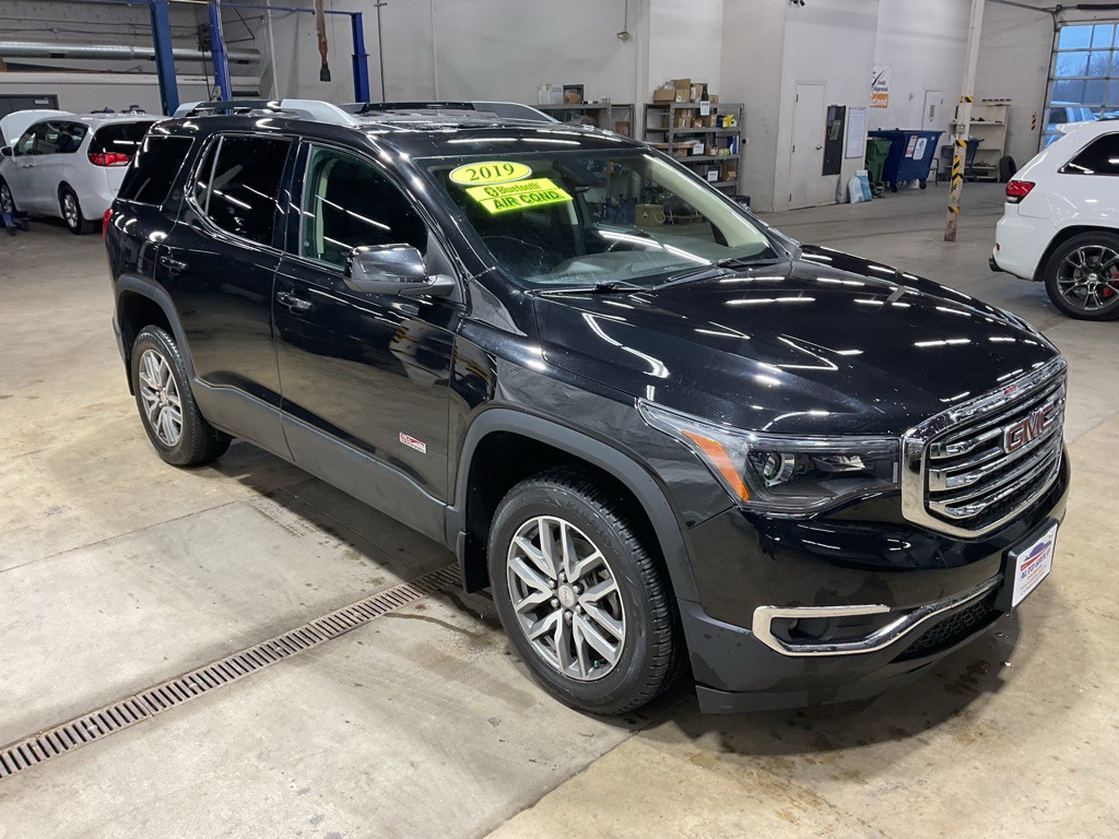 2019 GMC Acadia Image 4