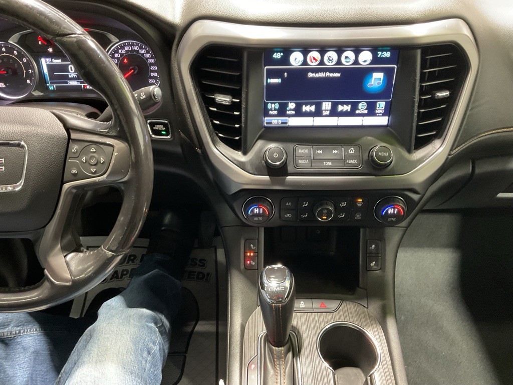 2019 GMC Acadia Image 11