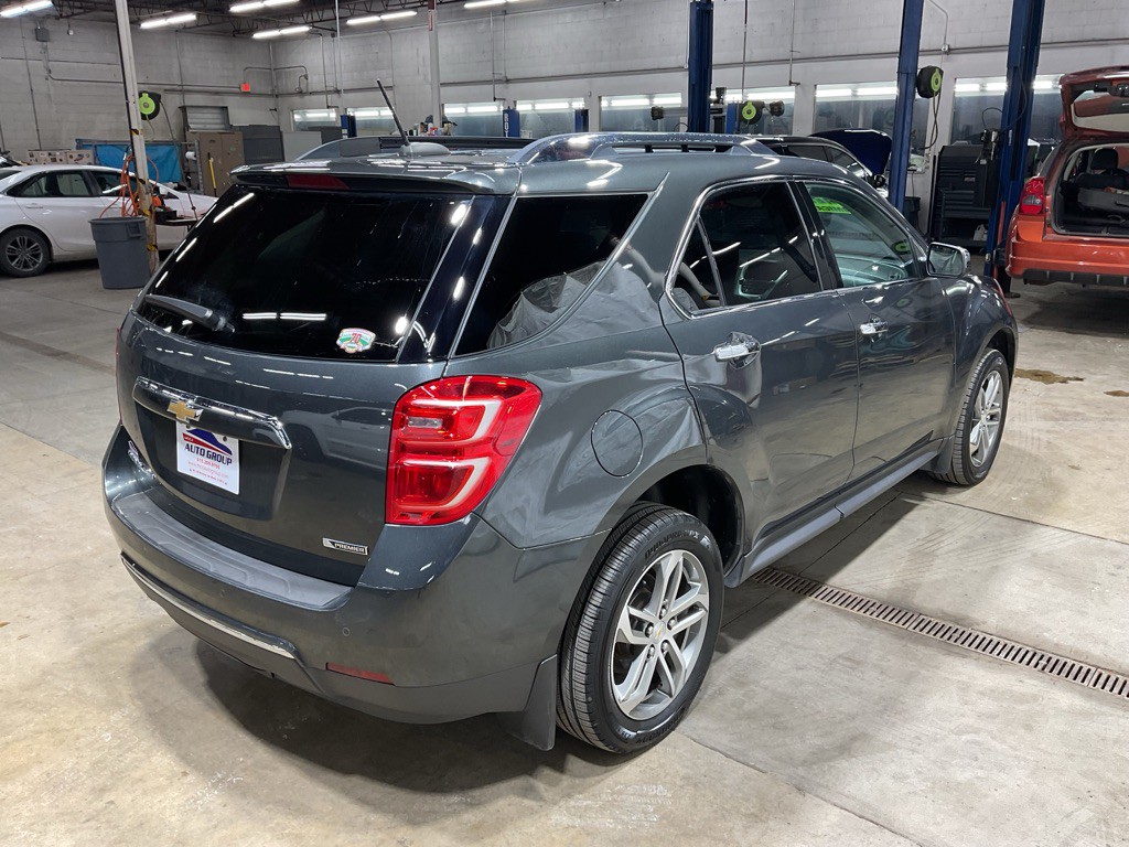 2017 Chevrolet Equinox Image 3