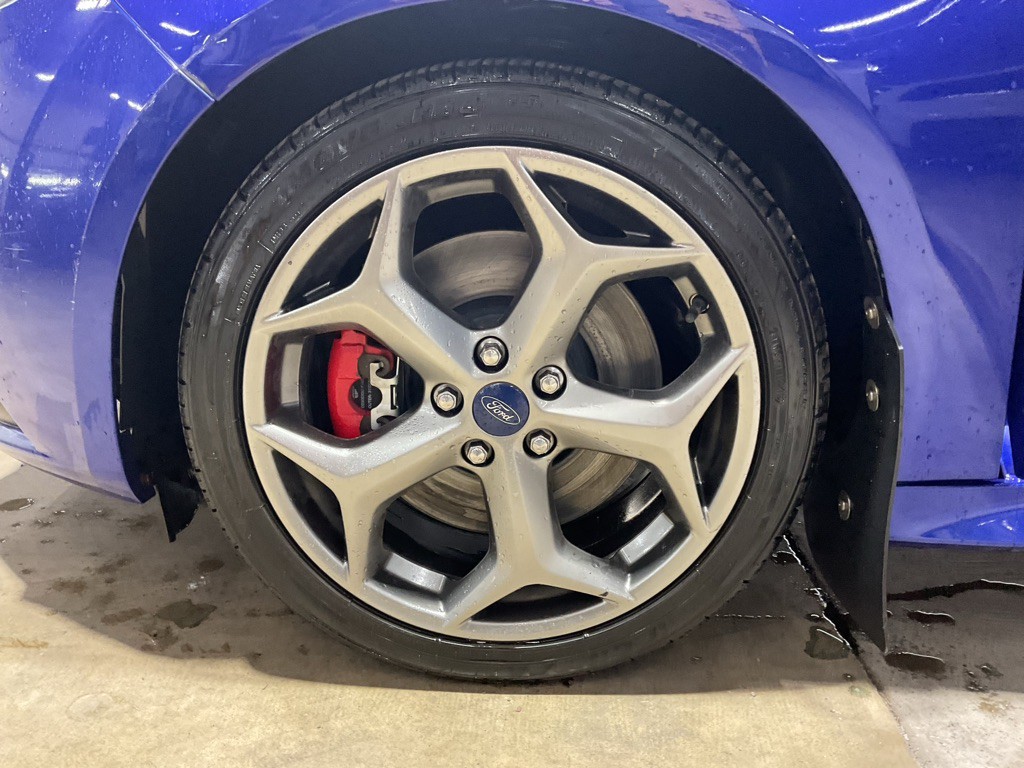 2014 Ford Focus Image 24