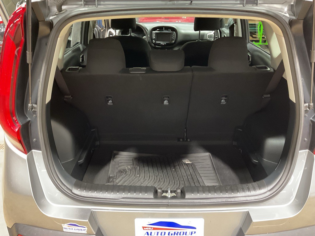 2022 Kia Soul Image 9