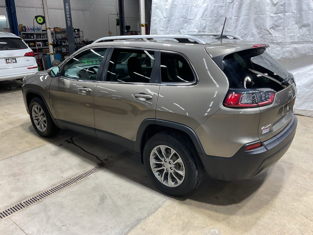 2021 Jeep Cherokee Image 2