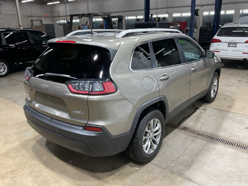 2021 Jeep Cherokee Image 3