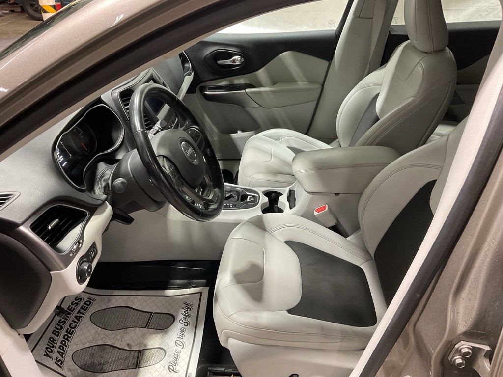 2021 Jeep Cherokee Image 21