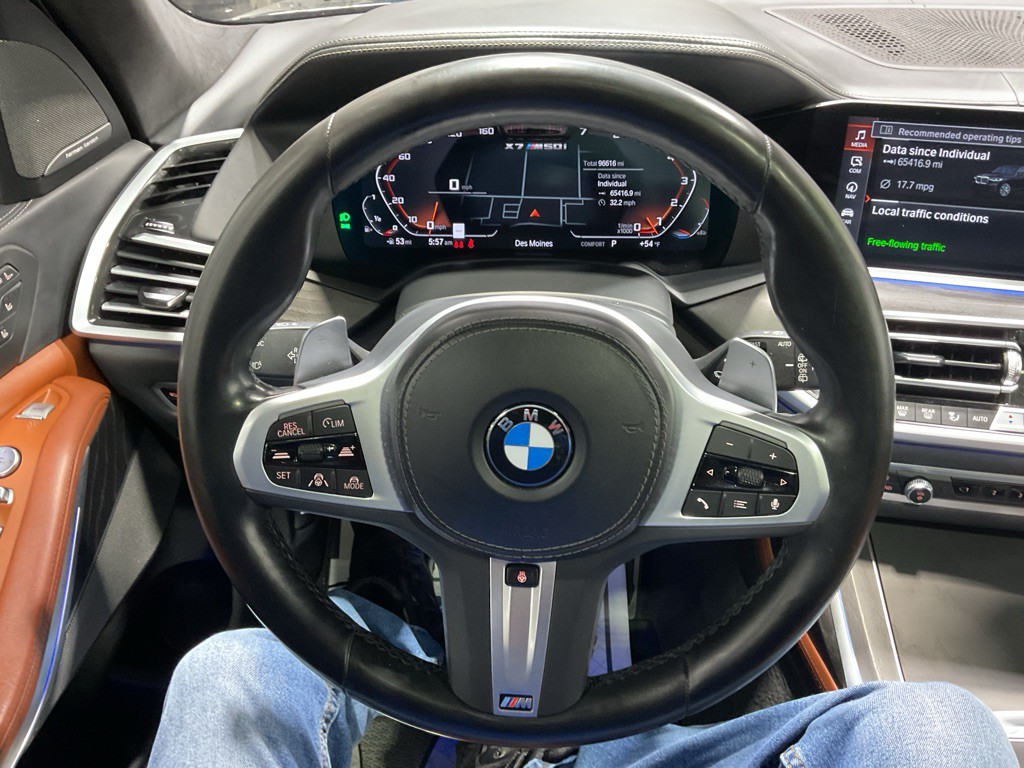 2022 BMW X7 Image 12