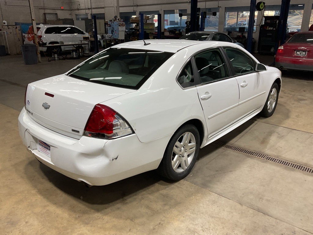 2014 Chevrolet Impala Image 3