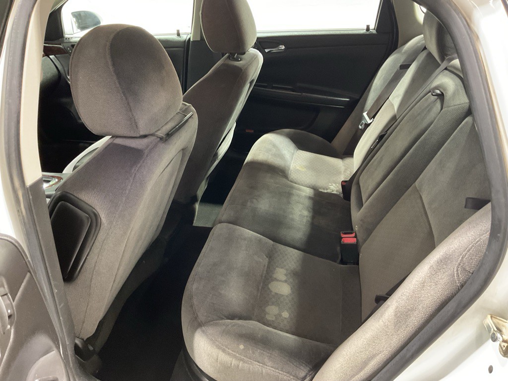 2014 Chevrolet Impala Image 8