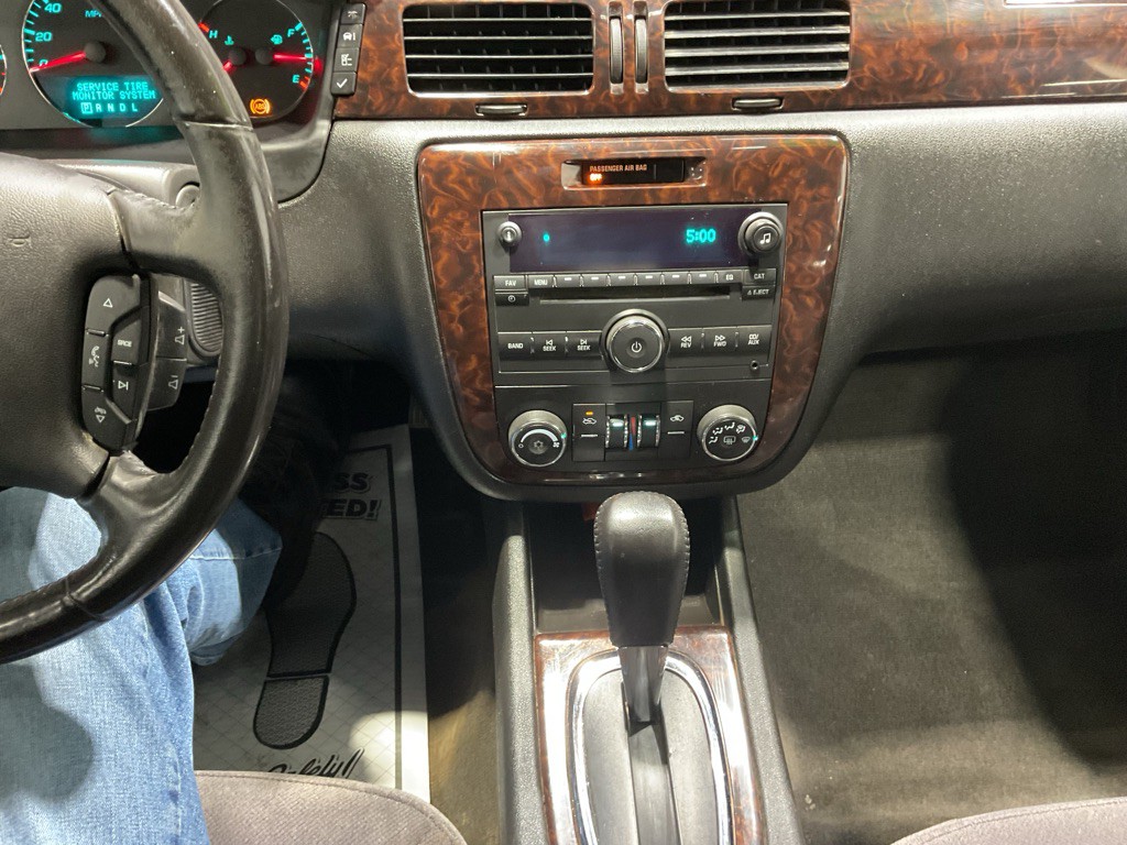 2014 Chevrolet Impala Image 10