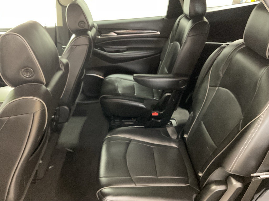 2020 Buick Enclave Image 9