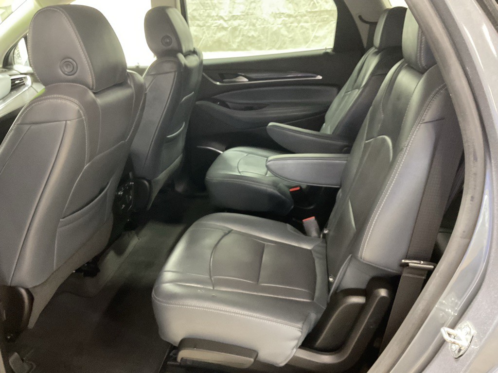 2019 Buick Enclave Image 9