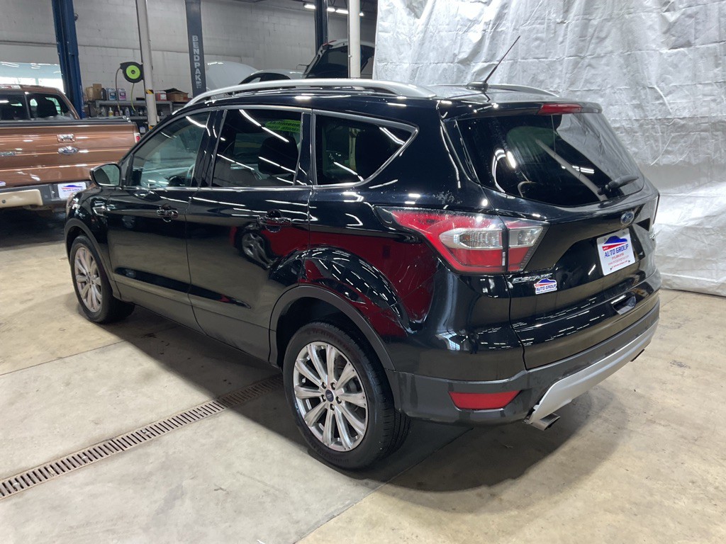 2017 Ford Escape Image 2