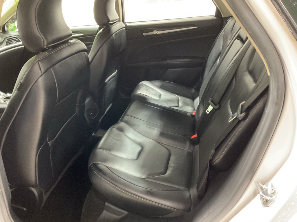 2018 Ford Fusion Image 9