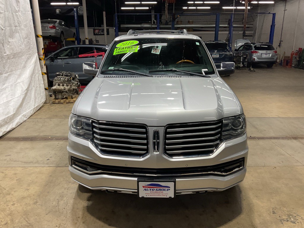 2016 Lincoln Navigator Image 5