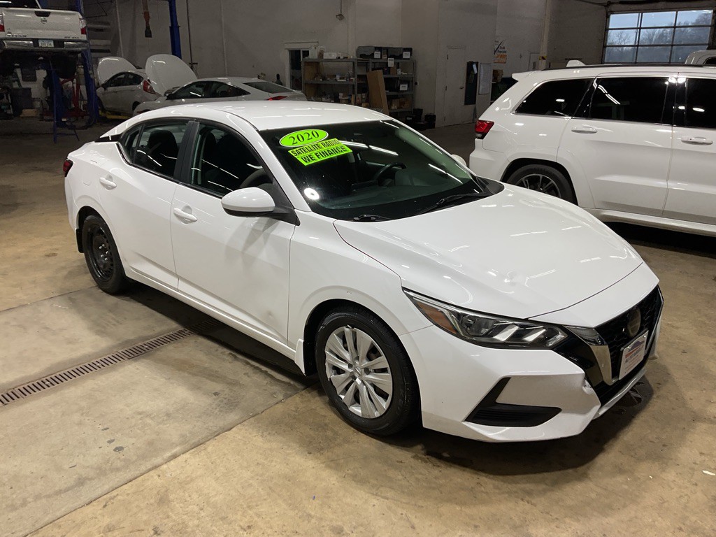 2020 Nissan Sentra Image 4