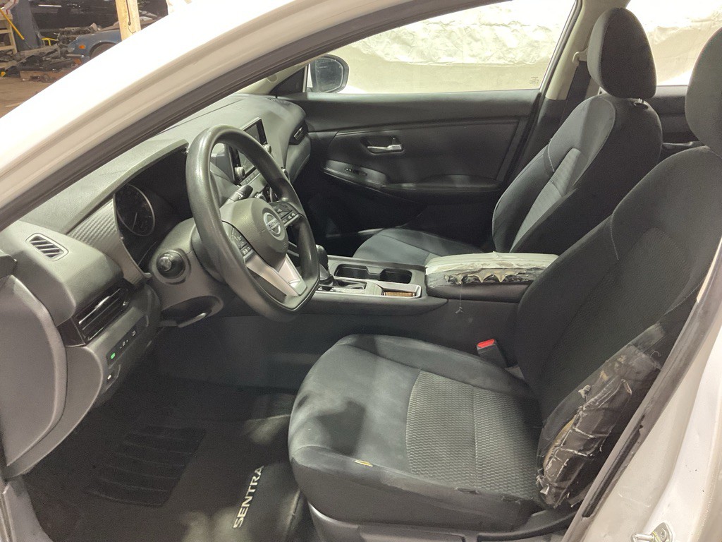 2020 Nissan Sentra Image 7