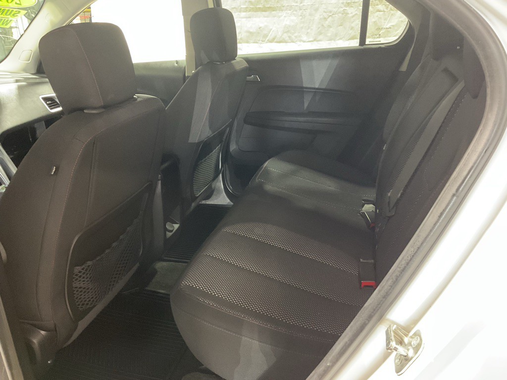 2015 Chevrolet Equinox Image 9