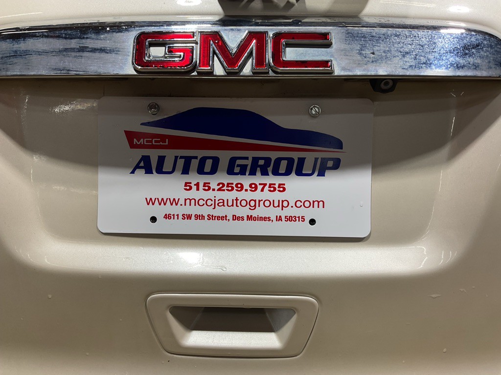 2012 GMC Acadia Image 7