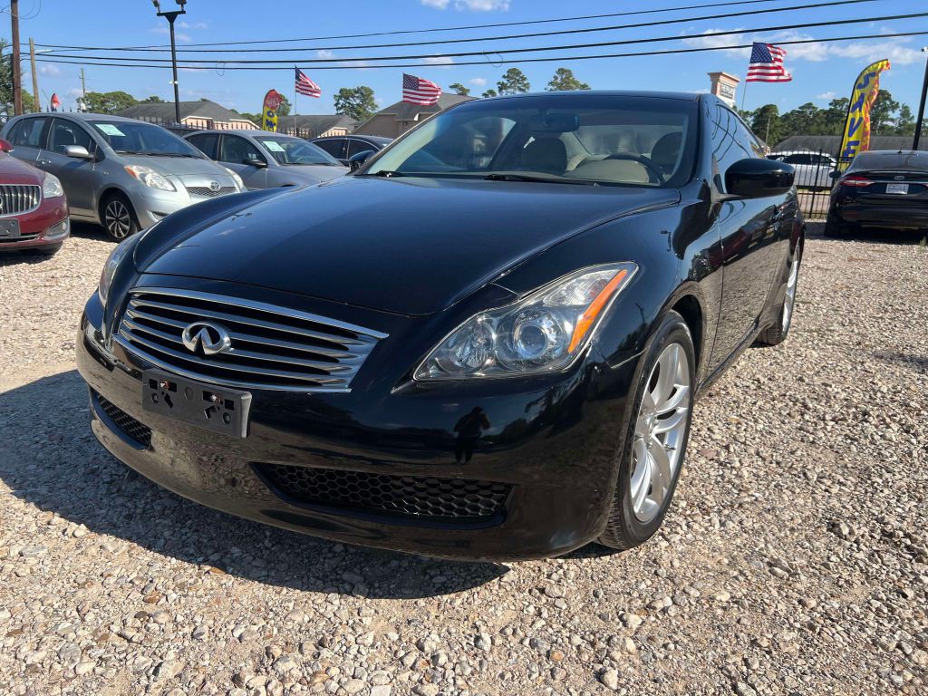 2009 INFINITI G37 Image 2