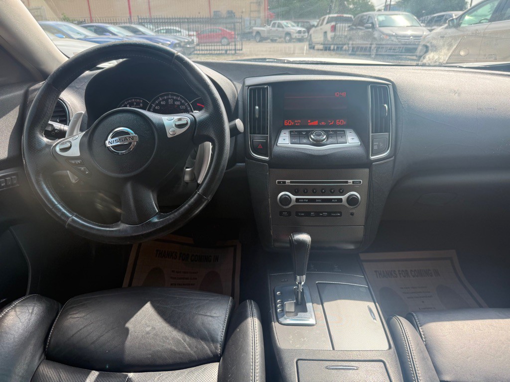 2011 Nissan Maxima Image 18