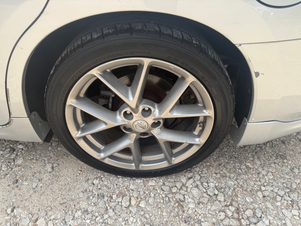 2011 Nissan Maxima Image 36