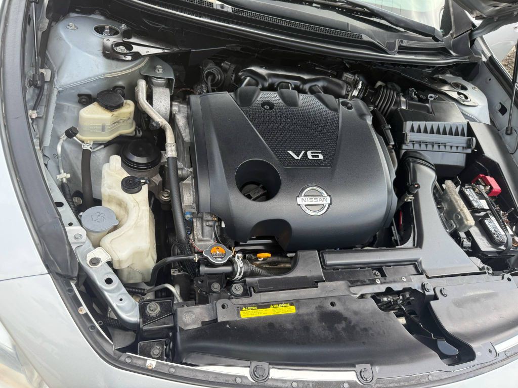 2011 Nissan Maxima Image 38