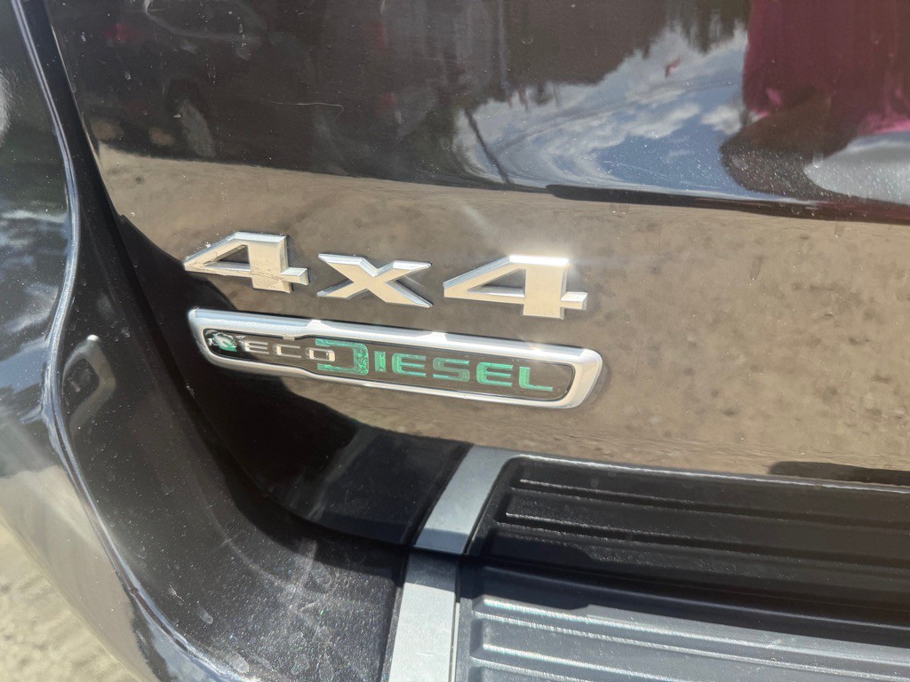 2015 Jeep Grand Cherokee Image 38