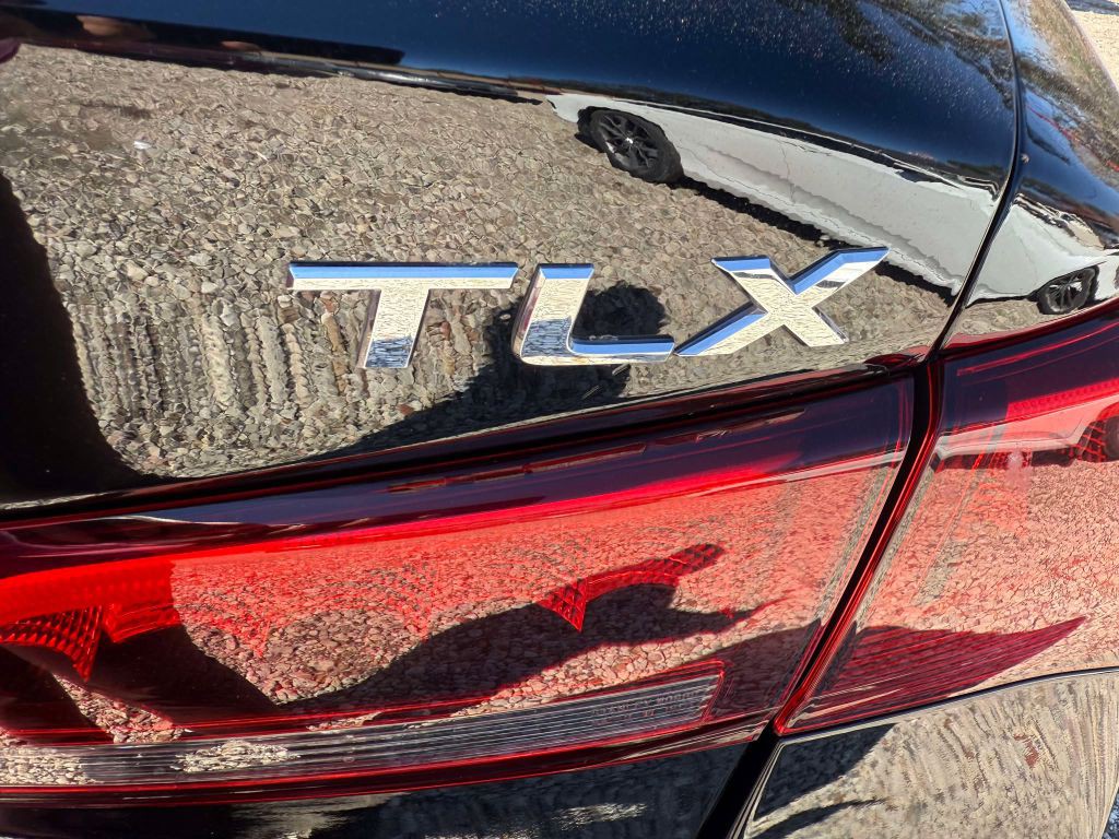 2015 Acura TL Image 16