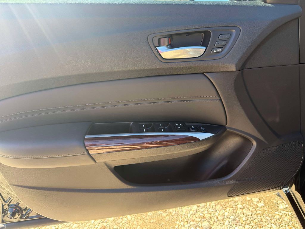 2015 Acura TL Image 18