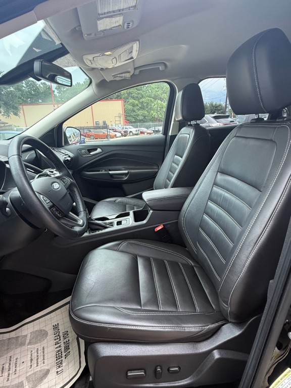 2017 Ford Escape Image 12