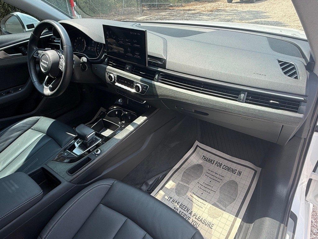 2020 Audi A4 Image 27