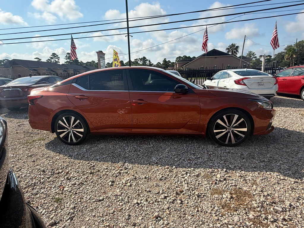 2022 Nissan Altima Image 4