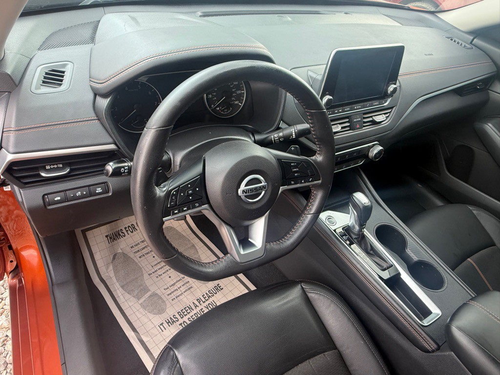 2022 Nissan Altima Image 13