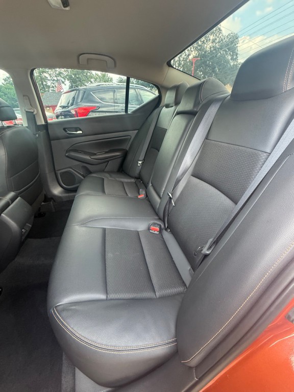 2022 Nissan Altima Image 28
