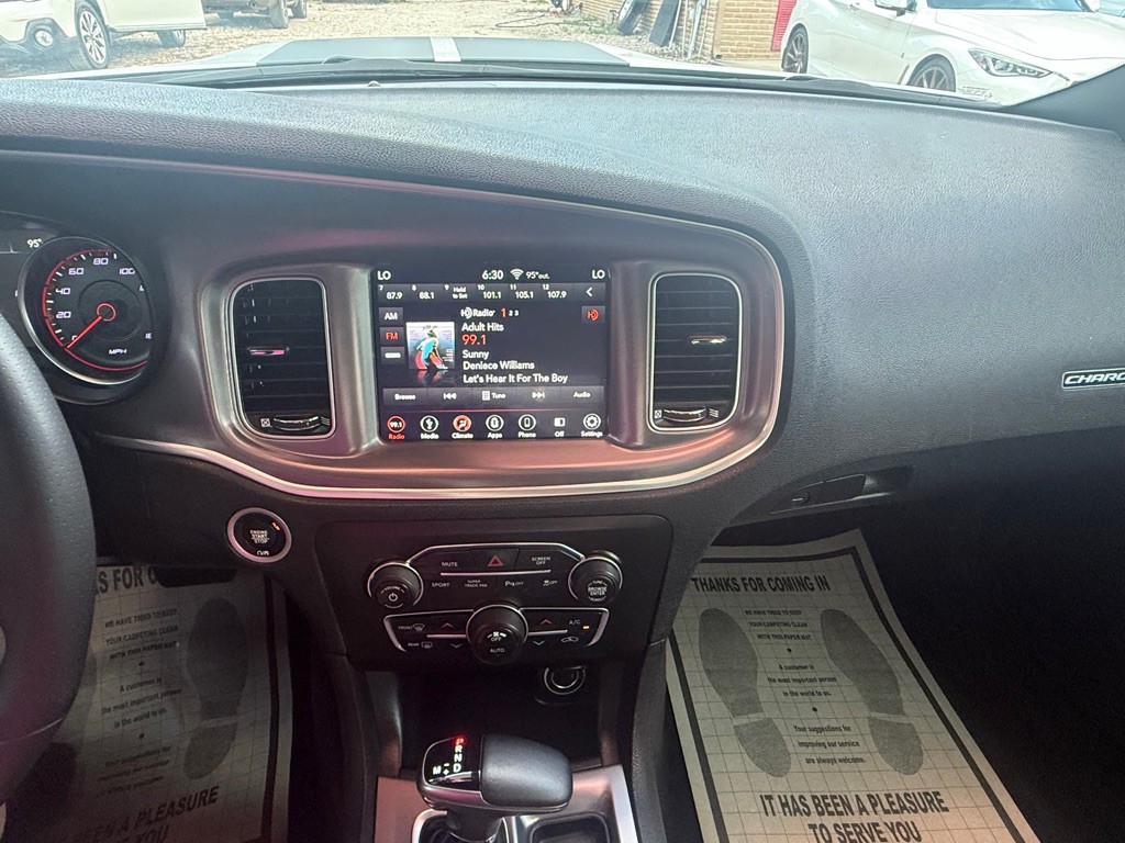 2019 Dodge Charger Image 21