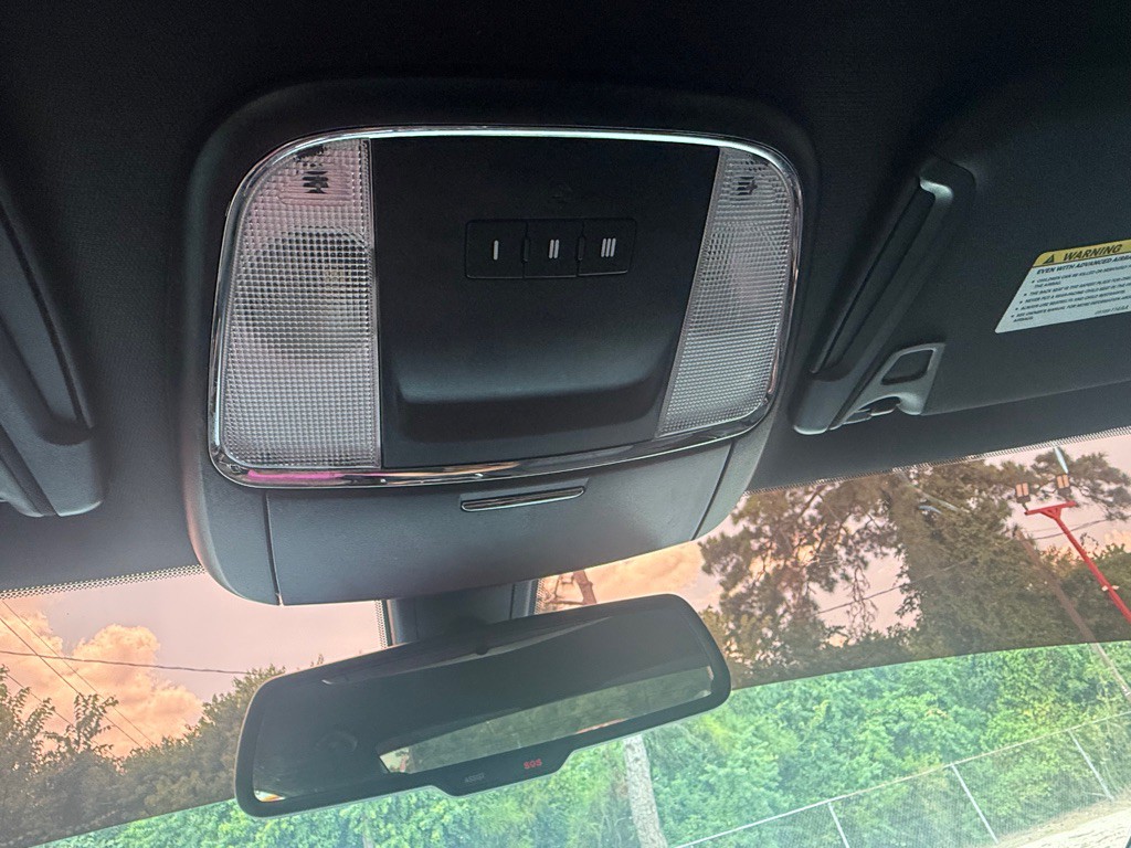 2019 Dodge Charger Image 28
