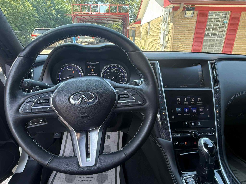 2018 INFINITI Q60 Image 20