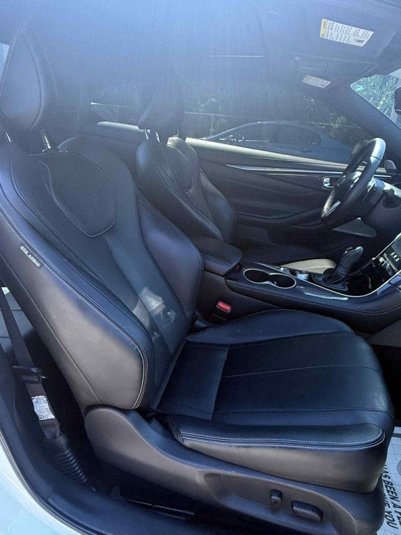 2018 INFINITI Q60 Image 28