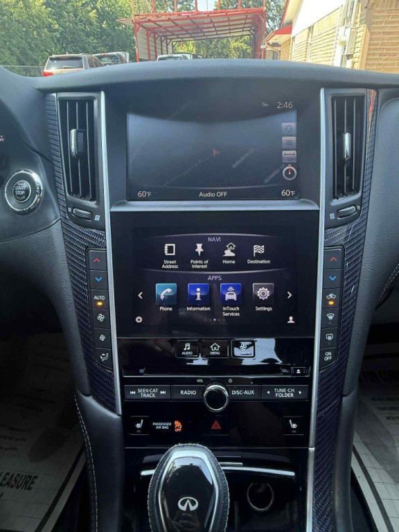 2018 INFINITI Q60 Image 30