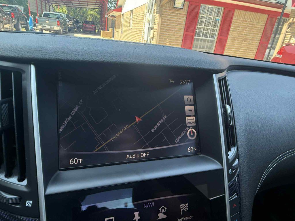 2018 INFINITI Q60 Image 31