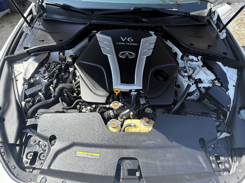 2018 INFINITI Q60 Image 42