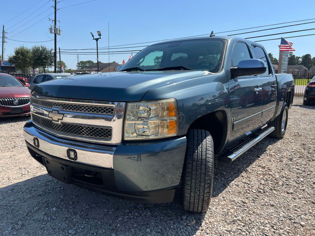 2007 Chevrolet Silverado 1500 Image 1