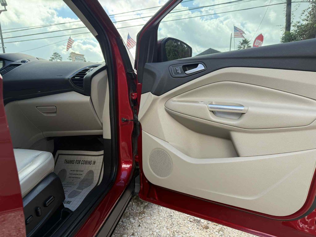 2019 Ford Escape Image 26