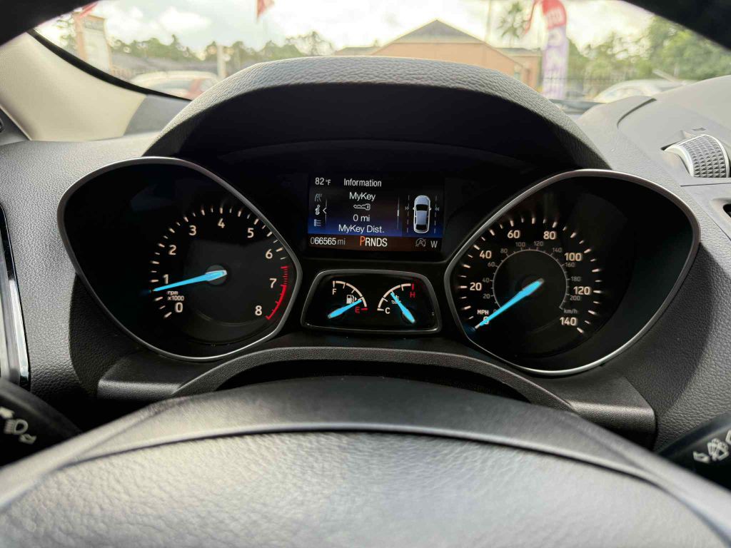 2019 Ford Escape Image 12