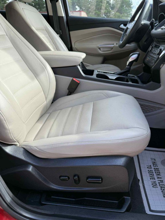 2019 Ford Escape Image 34