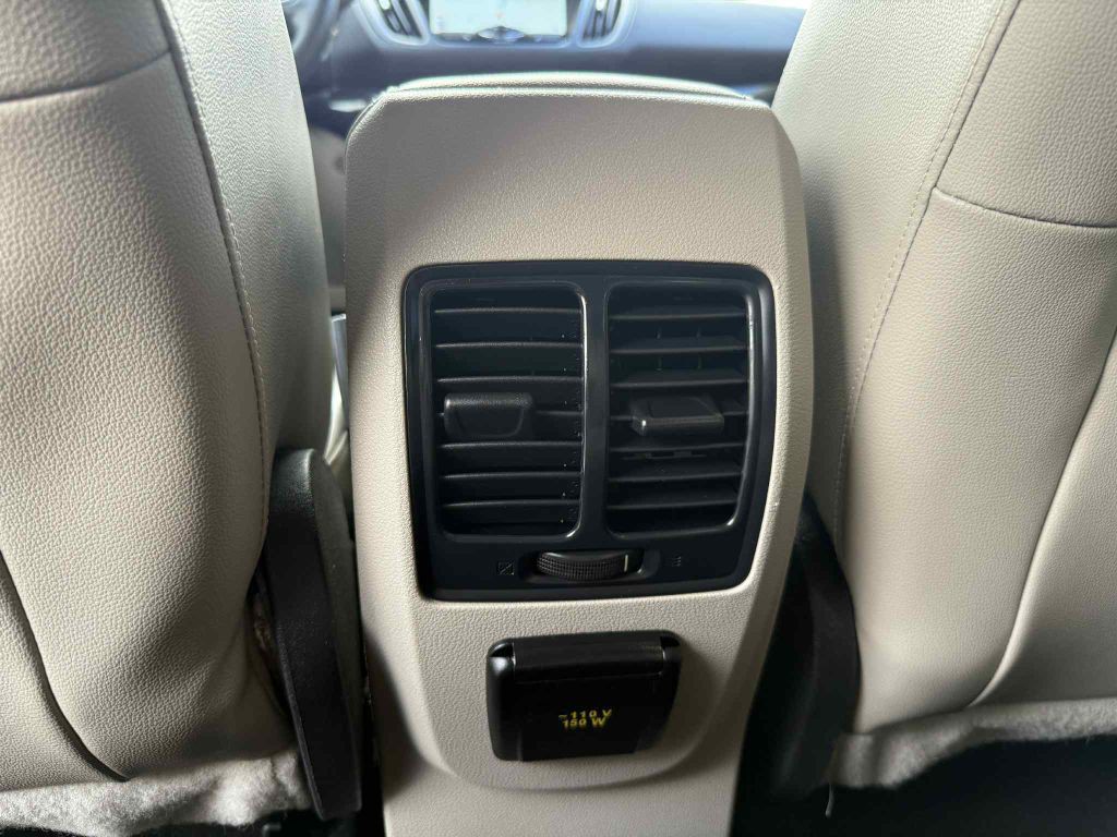 2019 Ford Escape Image 45