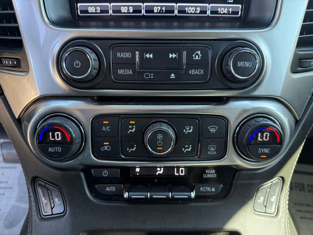 2019 Chevrolet Suburban Image 19