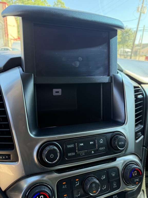 2019 Chevrolet Suburban Image 34