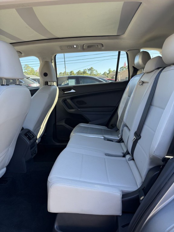 2021 Volkswagen Tiguan Image 32